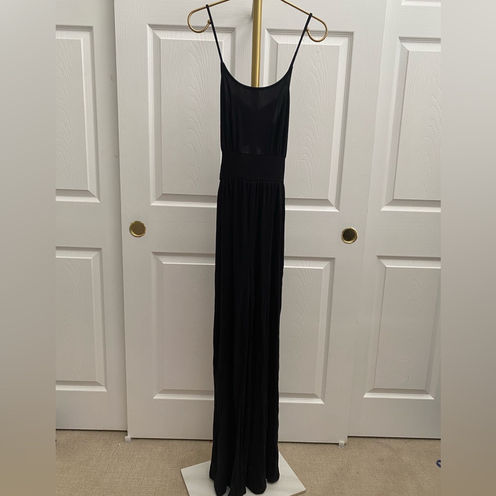 Forever 21 Elegant Black Maxi Dress